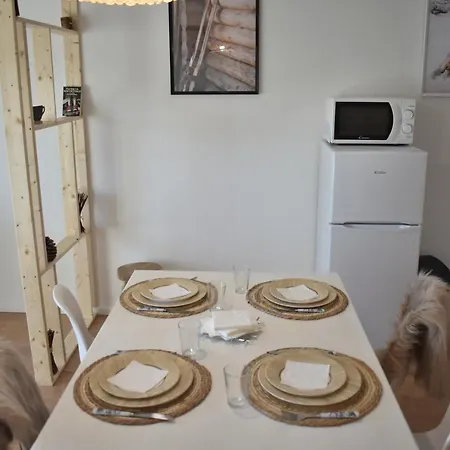 Bel Appartement Dans La Montagne, L'Oree Du Bois Mouthe Buitenkant foto