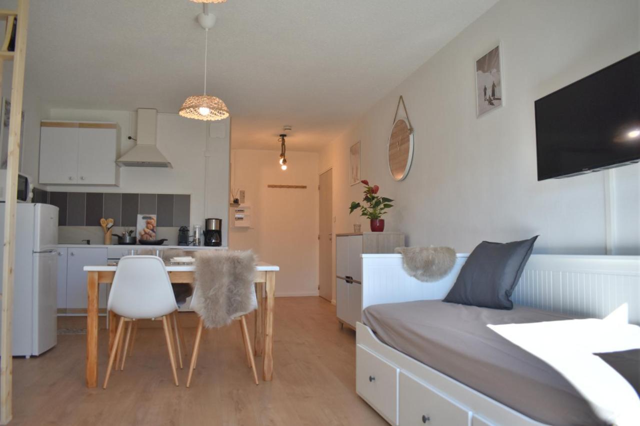 Bel Dans La Montagne, L'oree Du Bois Apartment *
